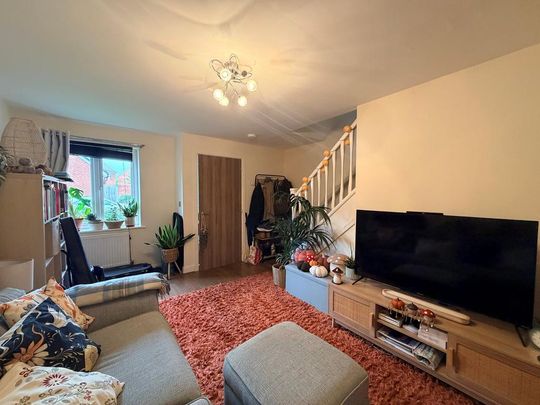 2 bedroom end of terrace house to rent - Photo 1