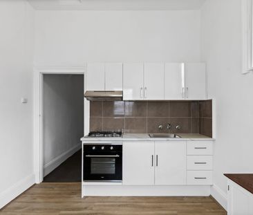 ACCESS THROUGH REAR - One Bedroom Delight! - Photo 1