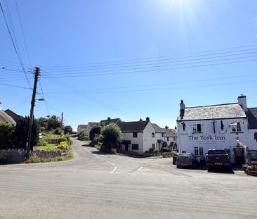 Holly Tree Cottage, Churchinford - Photo 1