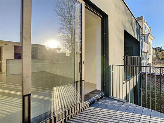 Appartement te huur - Photo 1