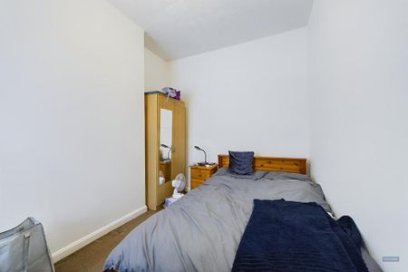 5 bedroom terraced house to rent - Photo 4