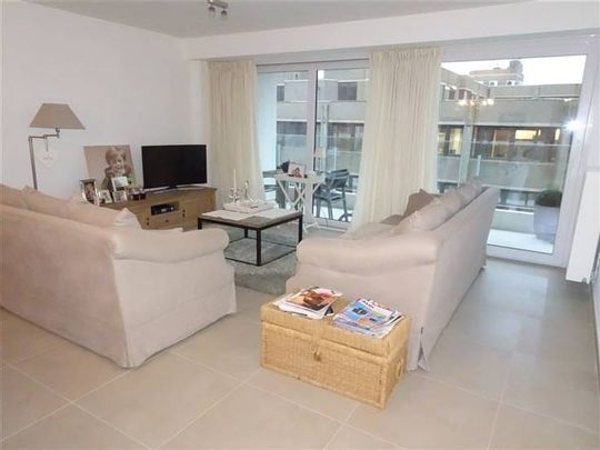Appartement te huur - Photo 1