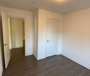 For Lease - 57 Woodward Avenue, Brampton, Ontario - Photo 6