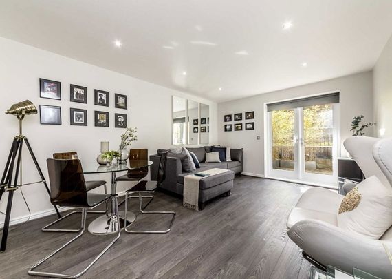 Garratt Lane, SW18 4FQ, London - Photo 1