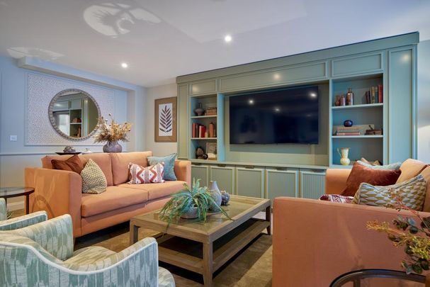 2 bedroom retirement property to rent - Photo 1