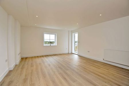 Flambard Way, Godalming - 1 bedroomProperty for lettings - Seymours - Photo 2