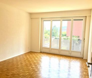 helle und geräumige 4.5 Zimmerwohnung zu vermieten - Photo 6