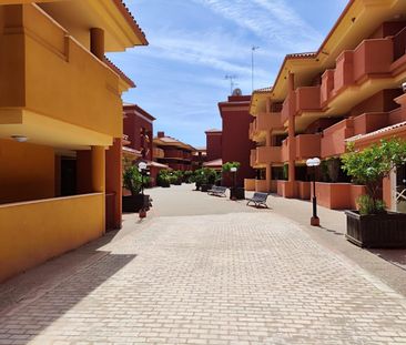 Middle Floor Apartment in Reserva de Marbella - Photo 4
