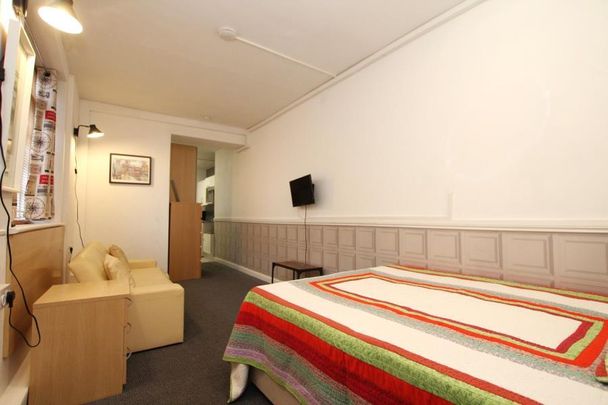 1 bedroom apartment to rent - Photo 1