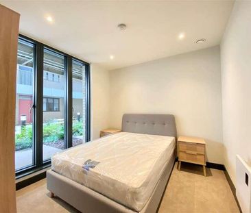 New Cross Central, Addington Street, Manchester, M4 - Photo 2