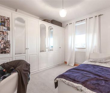 5 bedroom end of terrace house to rent - Photo 4