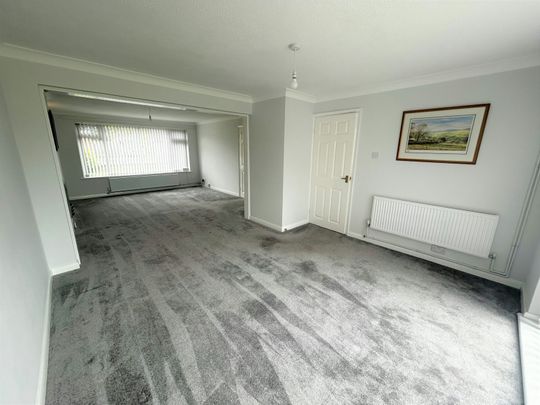 Smiths Close, Cropwell Bishop, NG12 - Photo 1