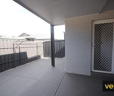 Fully Renovated Unit in Great Location! - Photo 1