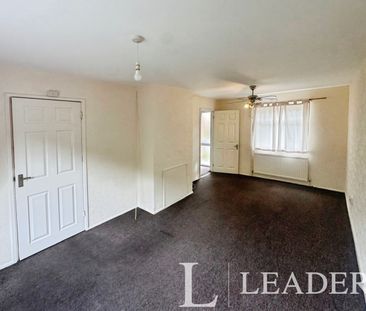 3 bedroom house to rent Brays Mead, Harlow, CM18 - Photo 4