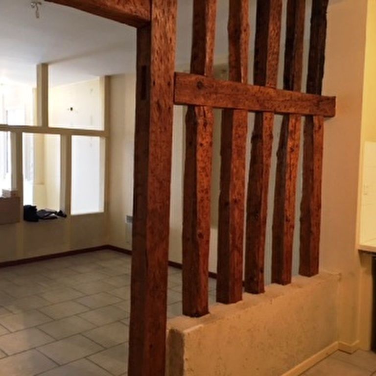 Location Appartement 3 pièces 127m² MONT DE MARSAN 40000 - Photo 1