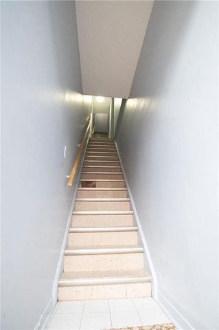 For Lease - 1104 College Street Unit# 2nd floor, Toronto, Ontario - Photo 3