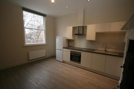 1 bedroom ground floor flat to rent - Photo 3