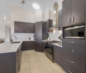 2 Goldfish Court, Burdell QLD 4818 - House For Rent | Domain - Photo 4