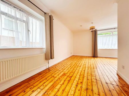 3 bedroom bungalow to rent - Photo 3