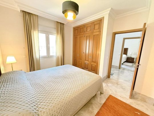 Luxury Semidetached House for rent in Marbella Del Este, Spain - Photo 1