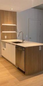 2 CH - 1 SDB - Montreal - $2,190 /mo - Photo 3