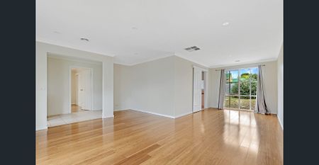 Spacious Family Home in a Convenient Location - Photo 2