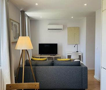 1 Bedroom Apartment with a view, Arroios, Lisboa - Photo 1