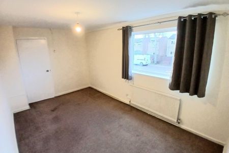 Canterbury Way - Photo 2