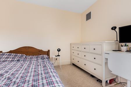 3 Bed Flat, Brook Drive, SE11 - Photo 4