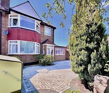 4 Bed Semi-Detached House, Mossville Gardens, SM4 - Photo 6