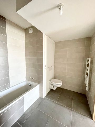 Location Appartement 2 pièces 35m² EVIAN LES BAINS 74500 - Photo 5