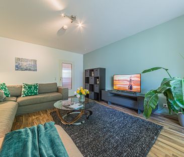 City-Residence: Moderne 3-Zi.-Wohnung mit Lift und Balkon in bester... - Photo 1