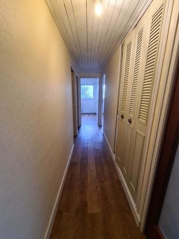 Location Appartement 4 pièces 88m² VANDOEUVRE LES NANCY 54500 - Photo 3