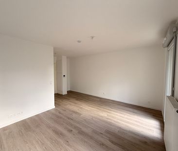 Location Appartement 1 pièce 29m² - Photo 4