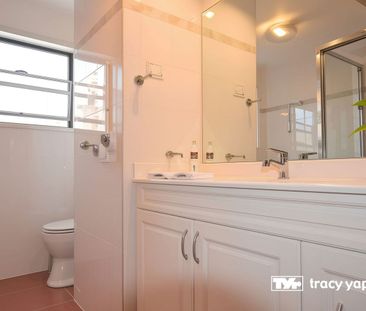 Timber-Floored Two-Bedroom Apartment in the Heart of Chatswood - Photo 1