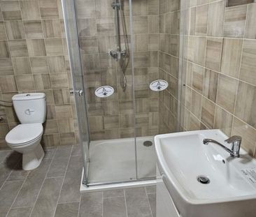 Pronájem bytu 1+kk • 31 m² bez realitkyM. Rovenské, Karlovy Vary - ... - Photo 3