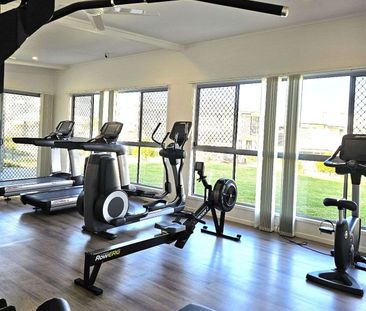 AVAILABLE 24/10/25 - 3 BEDROOM - 2 BATHROOM DUCTED AIR-CONDITIONED ... - Photo 3
