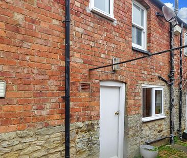 High Street, Harrington - Photo 3