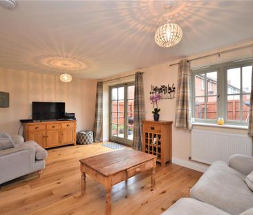 3 bedroom semi-detached house to rent - Photo 4