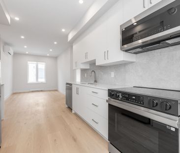 For Lease - 250 Shakespeare Street Unit# 4, Vanier and Kingsview Pa... - Photo 4