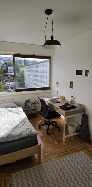 Bel appartement rafraîchi de 4 pièces à Prilly - Photo 1