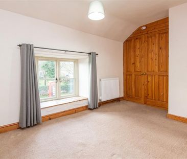 2 bed House To Let - Photo 5