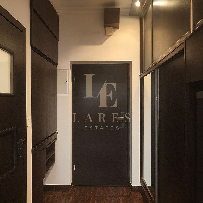 Wysokie sufity | Winda | Po remoncie | 2 pokoje - Photo 1