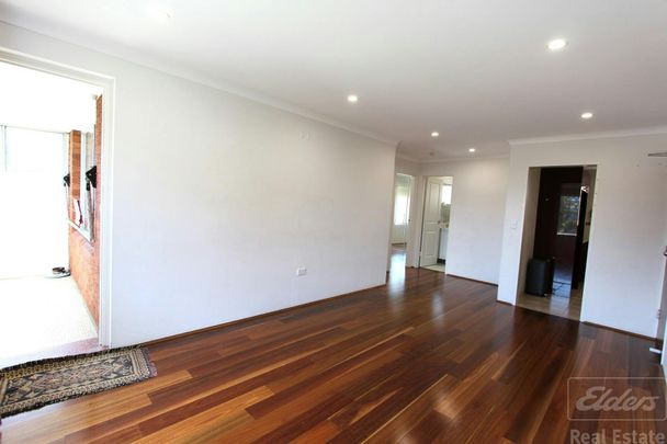 Well presented 2 bedroom unit for lease! - Photo 1