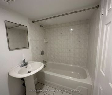For Lease - 7 Resolution Crescent Unit# Lower A, Toronto, Ontario - Photo 4