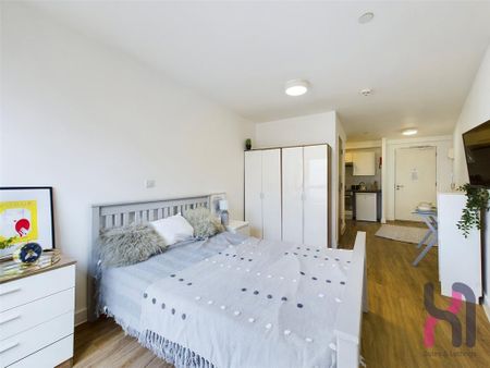 Studio to rent - Photo 4