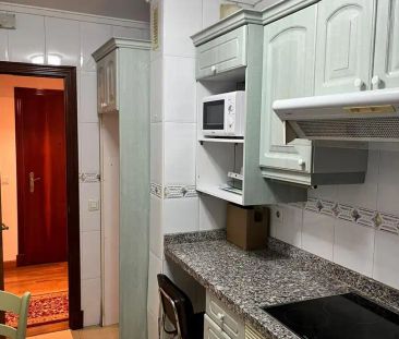 Oviedo - Photo 3