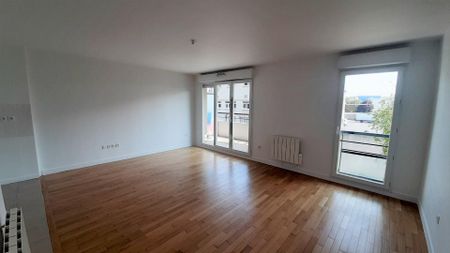 location Appartement T3 DE 68.7m² À ARGENTEUIL - Photo 2