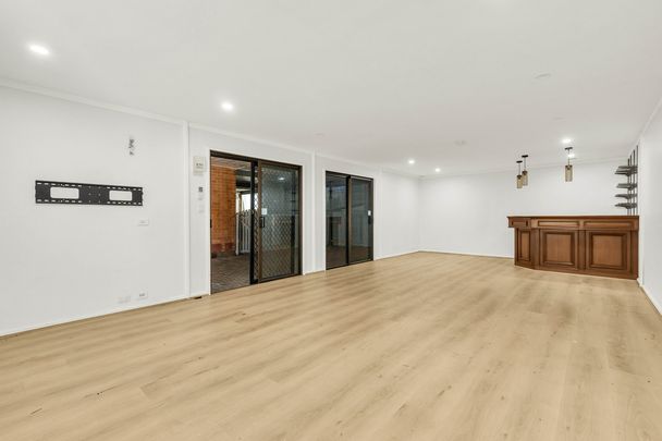 18 Martins Road, Paralowie SA 5108 - Photo 1