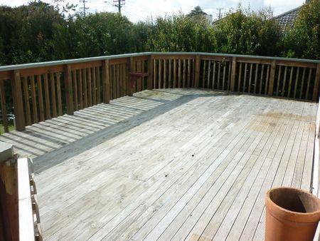 186 Waimumu Road - Photo 4